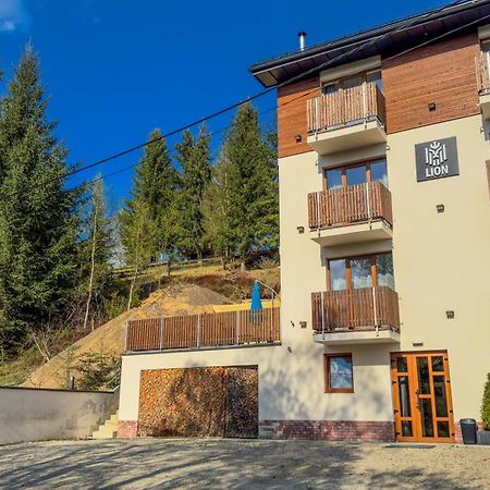 Hotel Lion Bukovel Exterior foto
